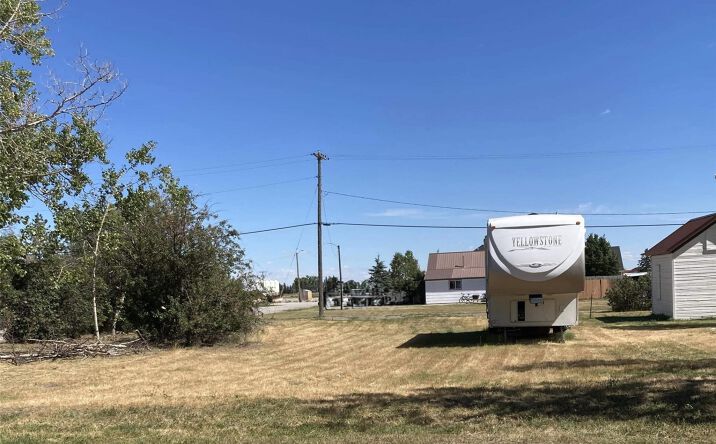 605 Montana Street, Valier, MT 59486 | Crexi.com