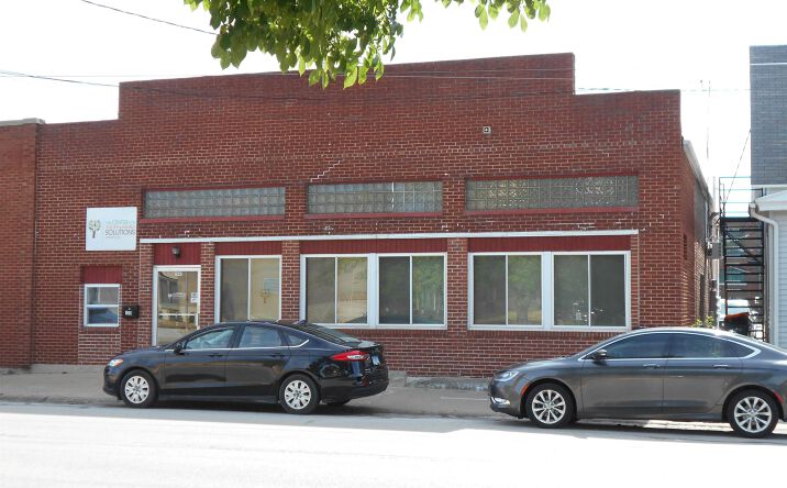 Pictures of Land, Office property located at 123 S MCARTHUR Street, Macomb, IL 61455 for sales - image #1