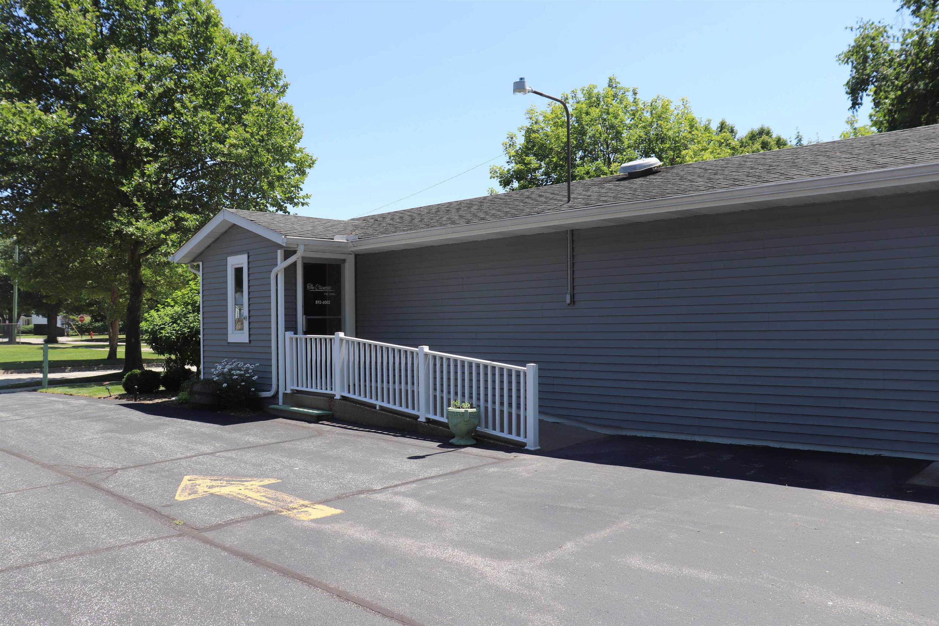 205 E JANE ST Bay City MI 487064665 APN 16002040500900