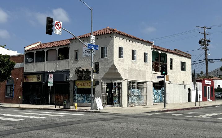 Pictures of Retail property located at 7301 Melrose Ave, Los Angeles, CA 90046 for sales - image #1