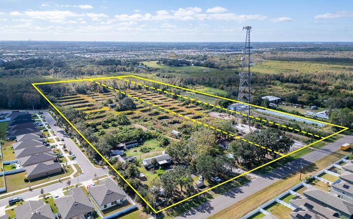 Pictures of Land, Mixed Use, Multifamily, Retail, Self Storage property located at 11105 Sumner Rd, Wimauma, FL 33598 for sales - image #1