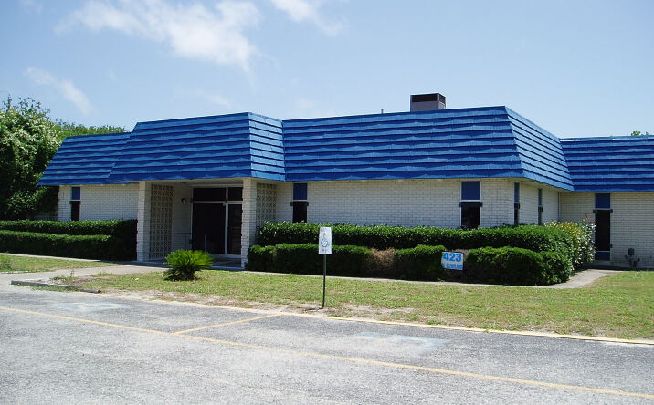 Pictures of Office property located at 423 W Cleveland Blvd, Aransas Pass, TX 78336 for sales - image #1