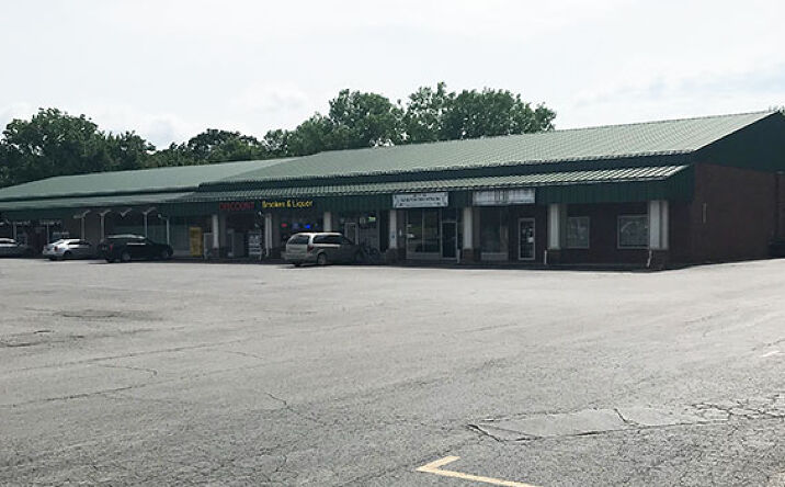 Pictures of Retail property located at 1034 S Maguire St, Warrensburg, MO 64093 for sales - image #1