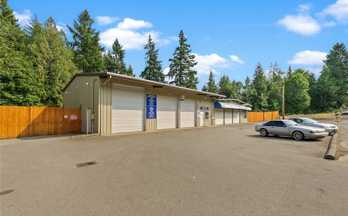 Pictures of Retail property located at 9707 Key Peninsula Hwy NW, Gig Harbor, WA 98329 for sales - image #1