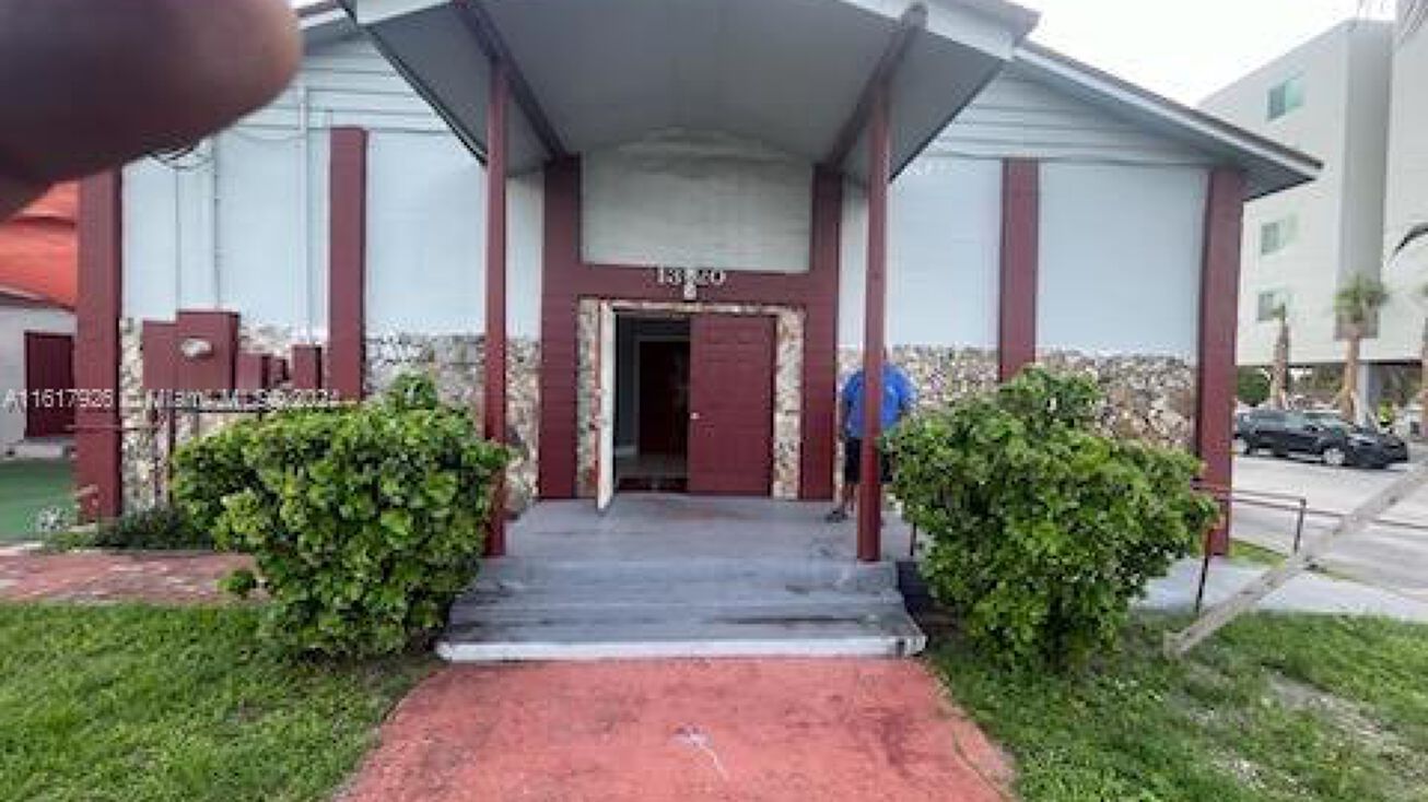 13720-nw-22nd-ave-opa-locka-fl-33054-crexi