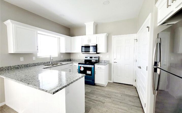 Pictures of Multifamily property located at 400 Retama Lane, Weslaco, TX 78596 for sales - image #1