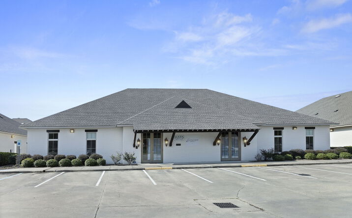 Pictures of Office property located at 11414 Lake Sherwood Ave N, Baton Rouge, LA 70816 for sales - image #1