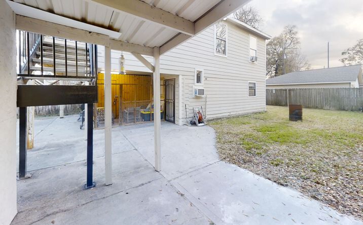 Pictures of Multifamily property located at 11314 Courtshire Rd, Houston, TX 77076 for sales - image #1