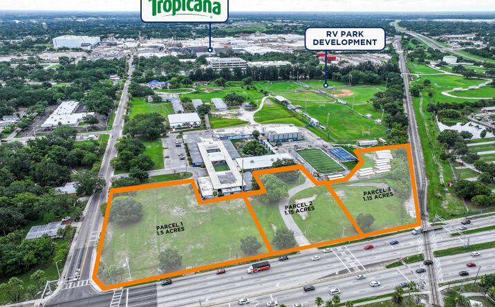 Pictures of Land property located at 202 13th Ave E, Bradenton, FL 34208 for sales - image #1