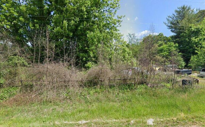 Pictures of Land property located at 4711 Calhoun Dr, Liberty, NC 27298 for sales - image #1
