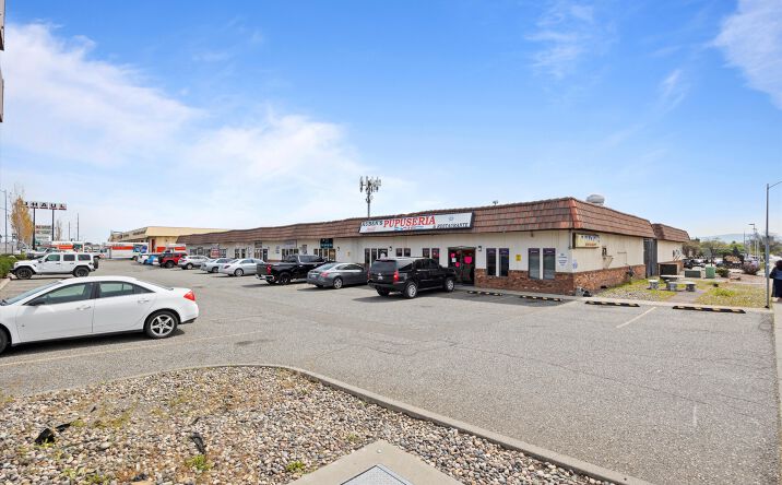 Pictures of Retail property located at 3333 W Court St, Pasco, WA 99301 for sales - image #1