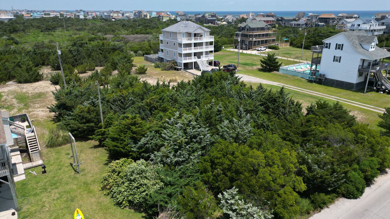 24215 S Shore Dr, Rodanthe, NC 27959