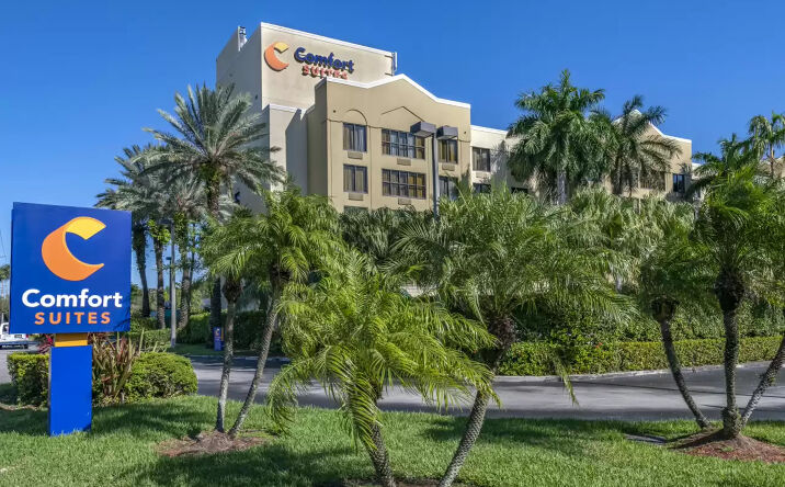 Pictures of Hospitality property located at 3901 SW 117th Ave, Miami, FL 33175 for sales - image #1