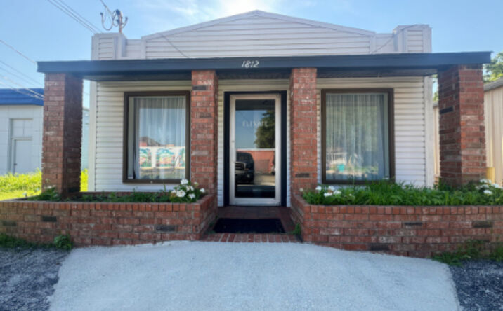 Pictures of Office property located at 1812 S Franklin Ave, Springfield, MO 65807 for sales - image #1