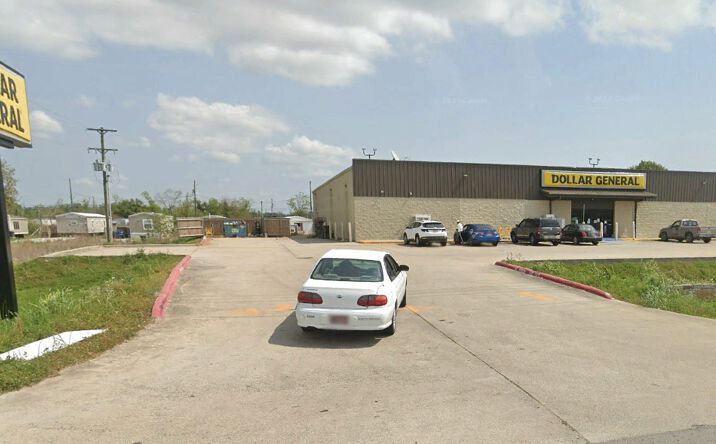 Pictures of Retail property located at 2693 Grand Caillou Rd, Houma, LA 70363 for sales - image #1