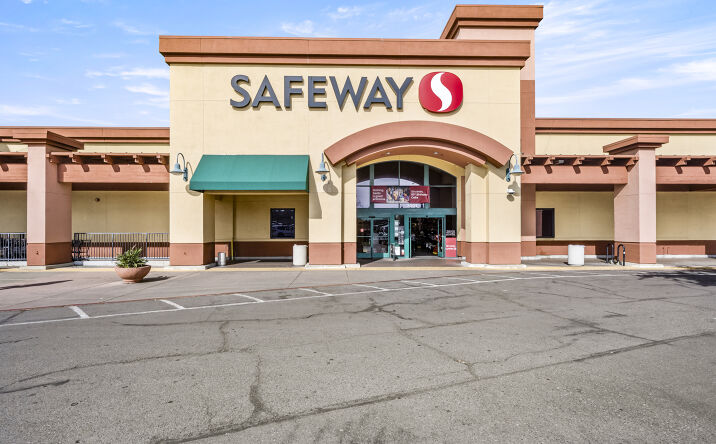 Pictures of Retail property located at 7301 Greenback Ln, Citrus Heights, CA 95621 for sales - image #1