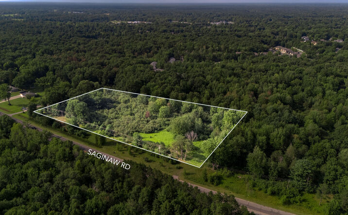 Pictures of Land property located at 5412 N. Saginaw, Midland, MI 48640 for sales - image #1