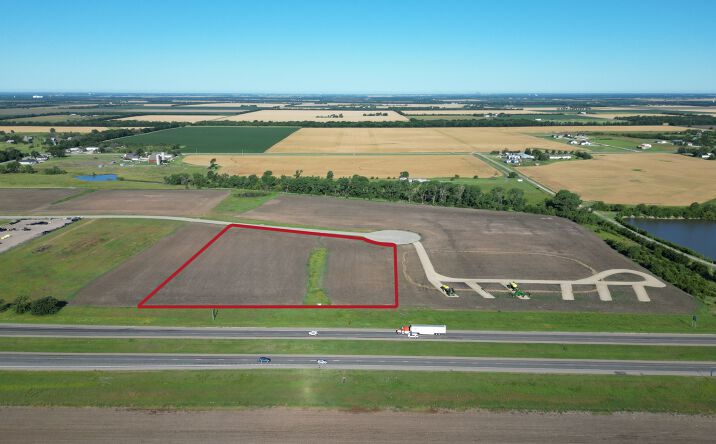 Pictures of Land property located at Schaben Ct, Newton, KS 67114 for sales - image #1