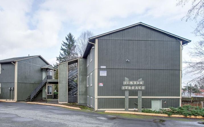 Pictures of Multifamily property located at 8332 SW 21st Ave, Portland, OR 97219 for sales - image #1