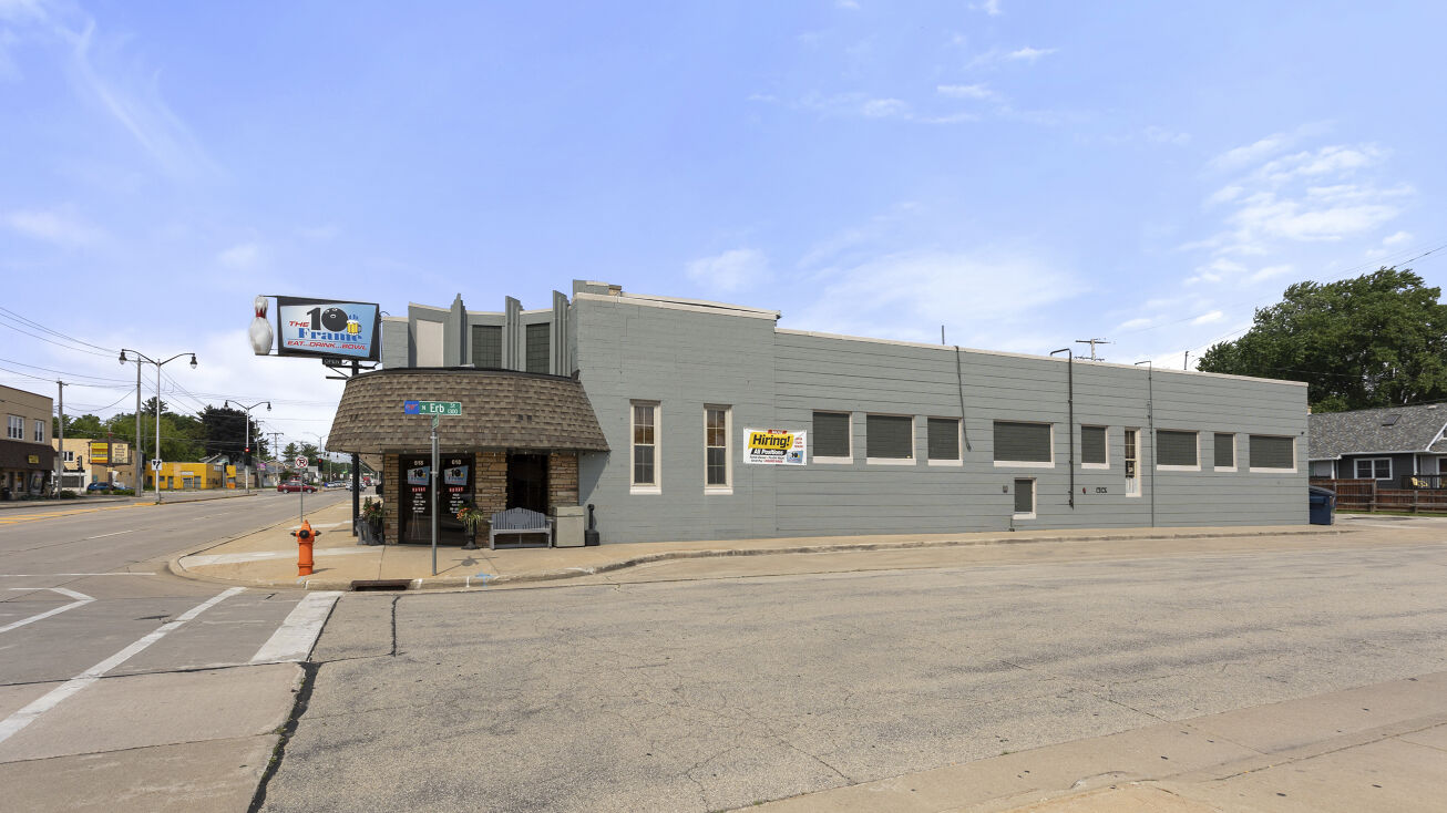 618 W Wisconsin Ave, Appleton, WI 54911