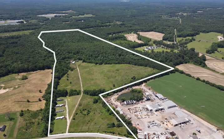 Pictures of Land property located at 3200 Beehive Rd, Auburn, AL 36832 for sales - image #1