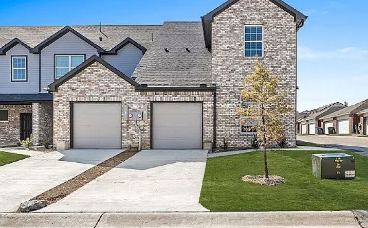 Pictures of Multifamily property located at 3202 Wexford Dr, Garland, TX 75043 for sales - image #1