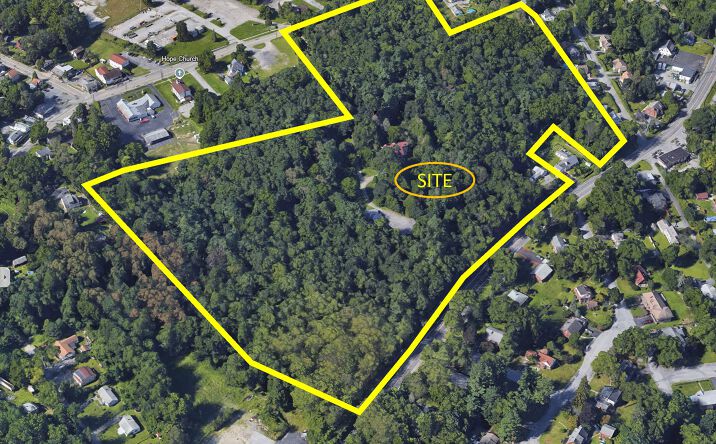Pictures of Multifamily property located at 62 Old Glenham Rd, Glenham, NY 12527 for sales - image #1
