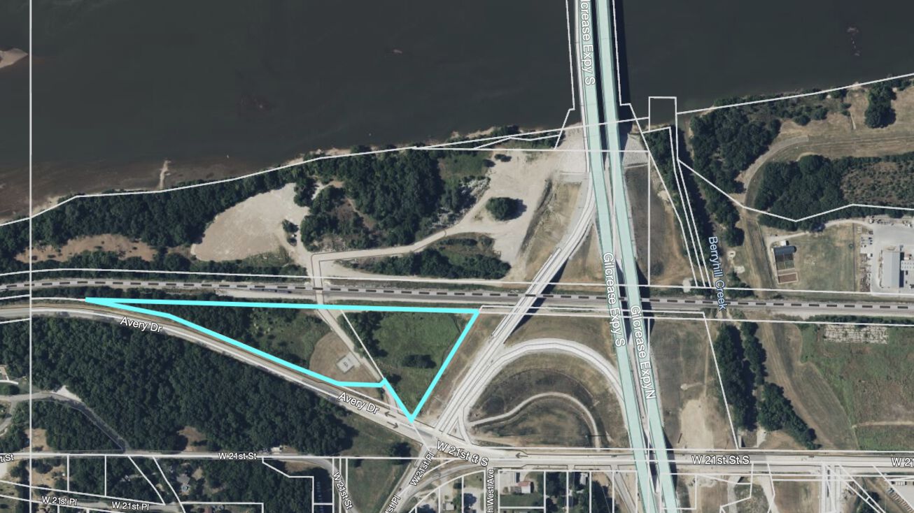 Pictures of Land property located at 6300 Avery Dr, Tulsa, OK 74107 for sales - image #1