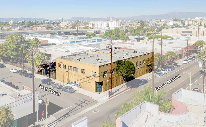 Pictures of Retail, Mixed Use property located at 3023 S Grand Ave, Los Angeles, CA 90007 for sales - image #1