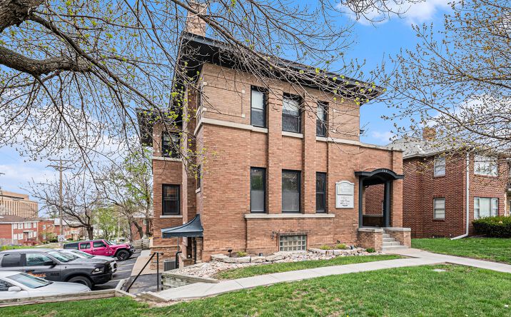 Pictures of Office property located at 503 S 36th St, Omaha, NE 68105 for sales - image #1