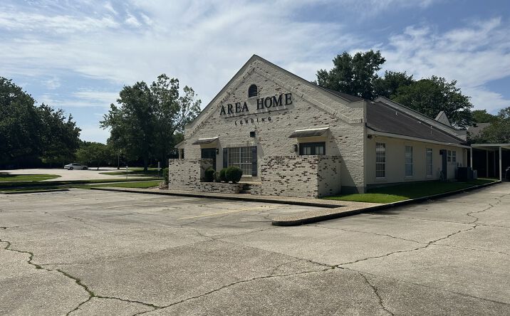 Pictures of Office property located at 1737 Oakdale Dr, Baton Rouge, LA 70810 for sales - image #1