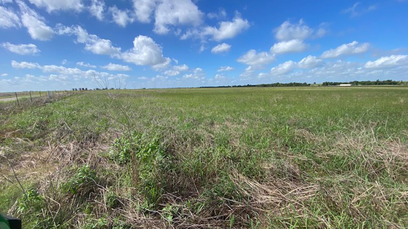 TBD CR 403, Lott, TX 76656