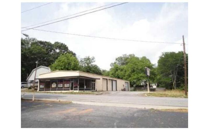image of property at 324 S CLAYTON ST Lawrenceville GA 30046-5723