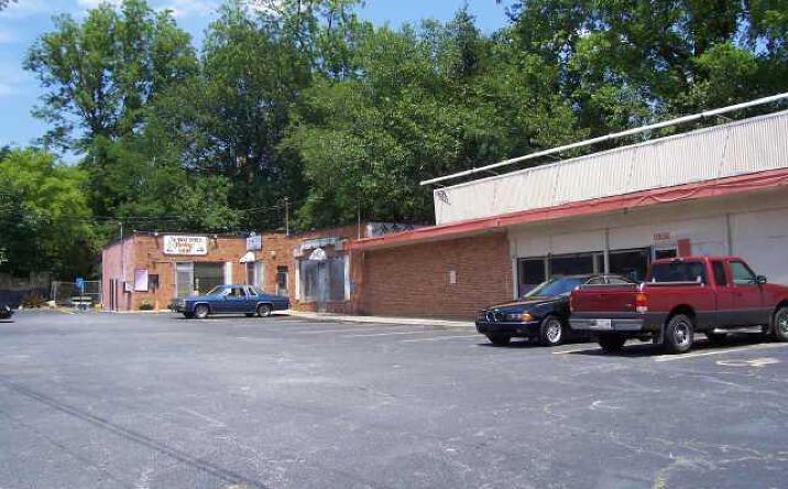 image of property at 1986 HOSEA L WILLIAMS DR NE Atlanta GA 30317-2225