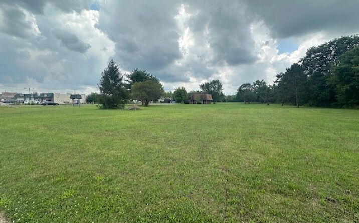 image of property at 9901 E 38TH ST Indianapolis IN 46235-2304
