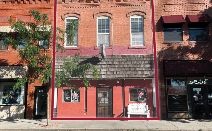 Pictures of Mixed Use, Retail property located at 11 12th Ave Rd, Nampa, ID 83651 for sales - image #1