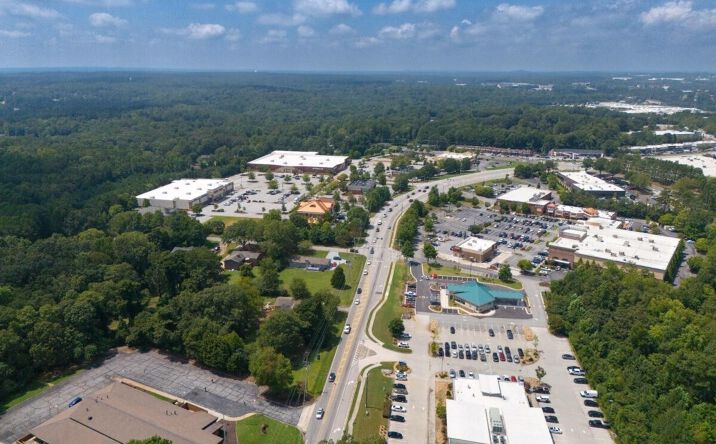 Pictures of Mixed Use, Retail property located at 3021 Chapel Hill Road, Douglasville, GA 30135 for sales - image #1