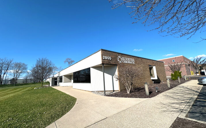 Pictures of Office property located at 2855 Byron Center Ave SW, Wyoming, MI 49519 for sales - image #1
