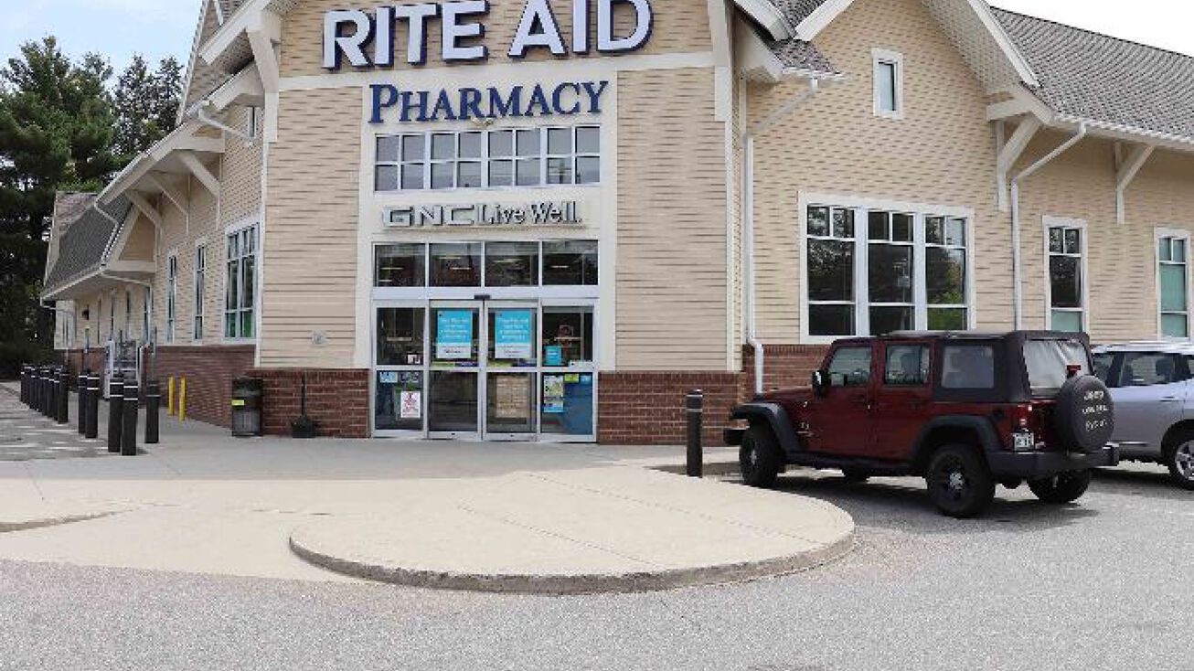 335 Alfred St, Biddeford, ME 04005