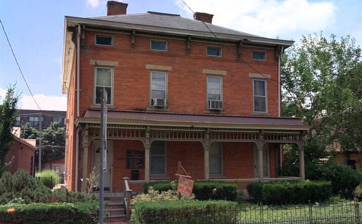 Pictures of Office, Mixed Use, Land, Multifamily property located at 699 S Front Street, Columbus, OH 43206 for sales - image #1