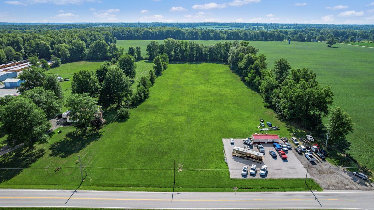 10829 Hazelton Etna Road SW, Etna, OH 43062