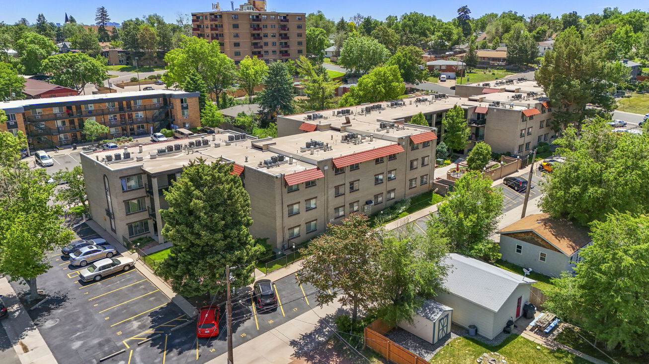 3655 S Delaware St, Englewood, CO 80110