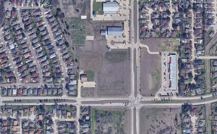 Pictures of Land property located at 6050 S Collins St, Arlington, TX 76018 for sales - image #1