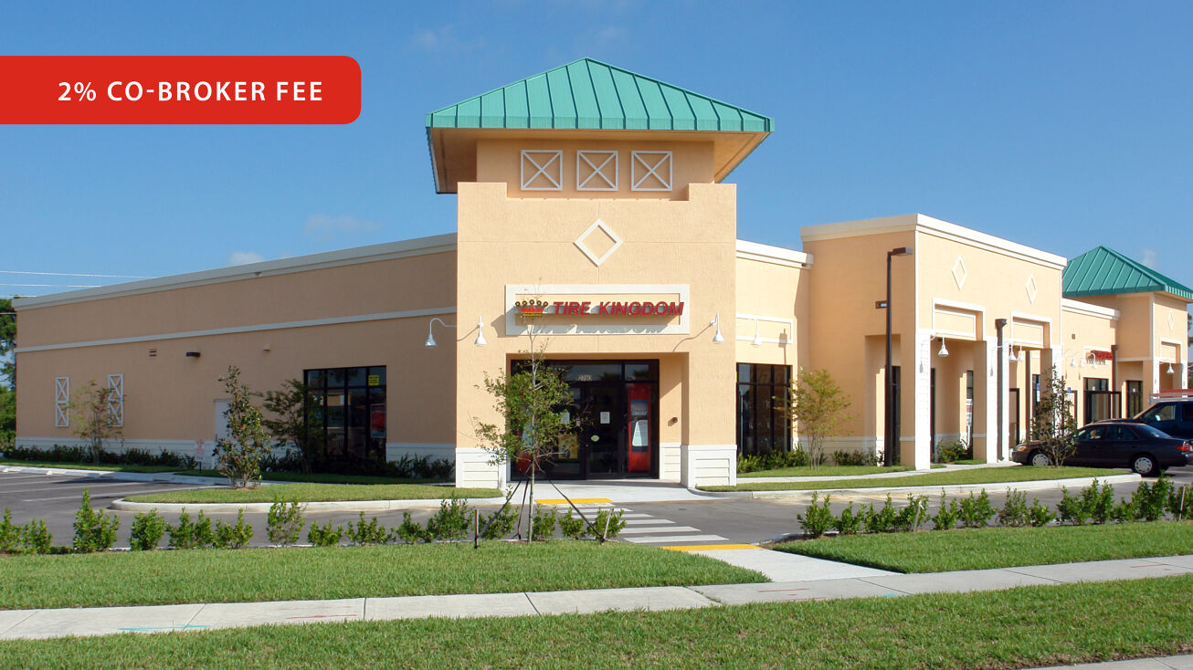 2740 SW Brigantine Place, Port St. Lucie, FL 34953