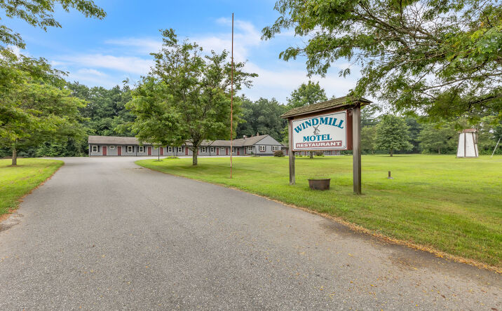 Pictures of Hospitality property located at 497 Northfield Rd, Bernardston, MA 01337 for sales - image #1