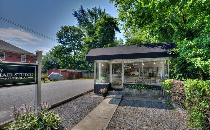 101 TURNER AVE Riverside RI 02915-2526 APN: 412-5-14 | Crexi.com