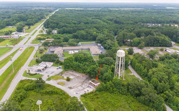 Pictures of Mixed Use, Office, Retail property located at 61 Charles Frazier Cir, Yemassee, SC 29945 for sales - image #1