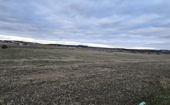 Pictures of Land property located at 1st Ave E, Dickinson, ND 58601 for sales - image #1