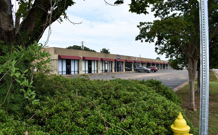 Pictures of Retail property located at 100 Mendel Pkwy, Montgomery, AL 36117 for sales - image #1
