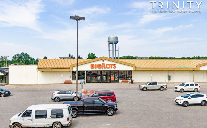Pictures of Retail property located at 3396 I-75 Business Spur, Sault Ste. Marie, MI 49783 for sales - image #1